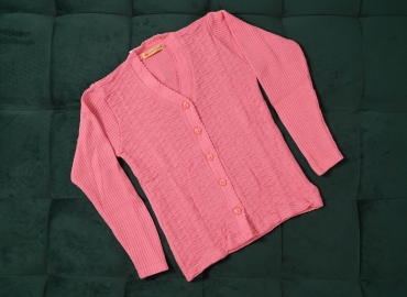 Ladies’ Sweater V neck Very Light Reddish Shade