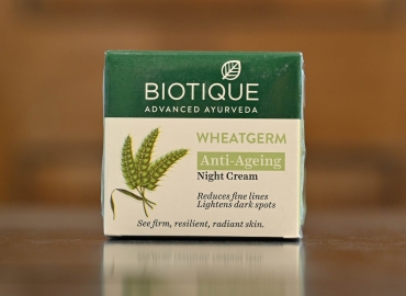 Biotique Wheatgerm Anti-Ageing Night Cream