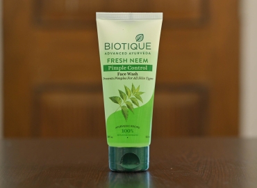 Biotique Fresh Neem Pimple Control Face Wash