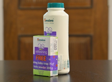 Himalaya Baby Powder & Free Himalaya Baby Soap