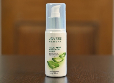 Jovees Aloe Vera Moisturising Lotion