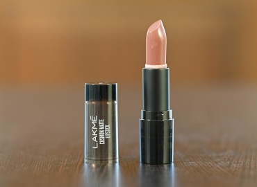 Lakme Cushion Matte Lipstick