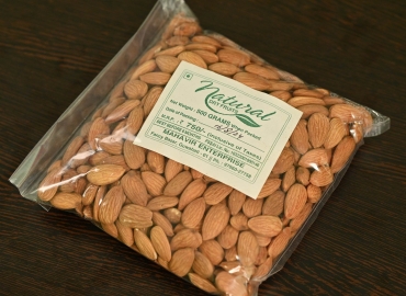 Almond 500gm 20% off Top-Grade Quality handpicked, rich, and packed with care to deliver, Freshness Guaranteed