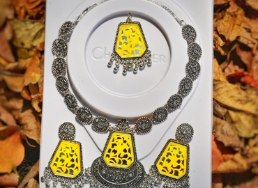 Necklace Set