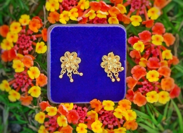 Jaira Gold Earring