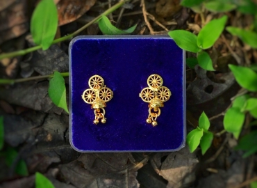 Jaira Gold Earring