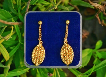 Jaira Gold Earring