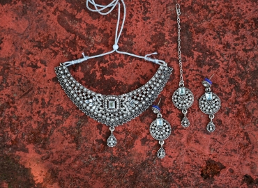 Necklace Set