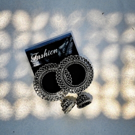 Earring