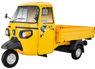 Three wheeler tempo van for Rent